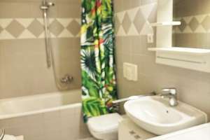 Property thumbnail 11