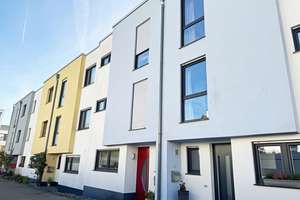 Willkommen in der City: Modernes Stadthaus im Pauluscarree