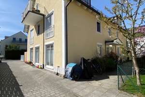 Wohnraum auf zwei Ebenen: Gartenwohnung mit zwei Terrassen, flexiblem Souterrain & S-Bahn-Anbindung – Die vollständige Adresse der Immobilie erhältst du vom Anbieter., 80999 Untermenzing, München – Vorschaubild 3