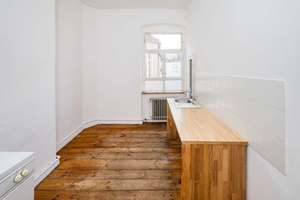 Altbauwohnung mit Balkon und viel Entwicklungspotenzial im beliebten Reuterkiez – Pflügerstraße 75, 12047 Neukölln (Ortsteil), Berlin – Vorschaubild 5