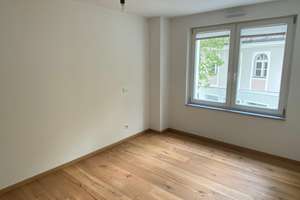 Vollständig renovierte 3-Zimmer-Wohnung mit Einbauküche im Zentrum von Regensburg  – Die vollständige Adresse der Immobilie erhältst du vom Anbieter., 93047 Innenstadt, Regensburg – Vorschaubild 5