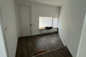 Ungewöhnliche schöne Altbauwohnung in Lövenich.. – Brauweiler Str. 81a, 50858 Junkersdorf, Köln – Vorschaubild 6