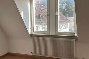 +++ Gepflegte 3-Zimmer-Wohnung im Dachgeschoss mit tollem Fernblick +++ – 70597 Haigst, Stuttgart – Vorschaubild 4