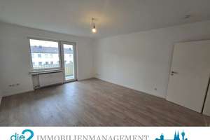 Umfassend sanierte 3-Zimmerwohnung mit Balkon in Gräfrath!