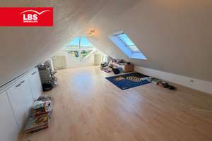 Großzügige 5-Zimmer-Wohnung über drei Ebenen mit Balkon,Garage + Stellplatz – 44229 Bittermark, Dortmund – Vorschaubild 10