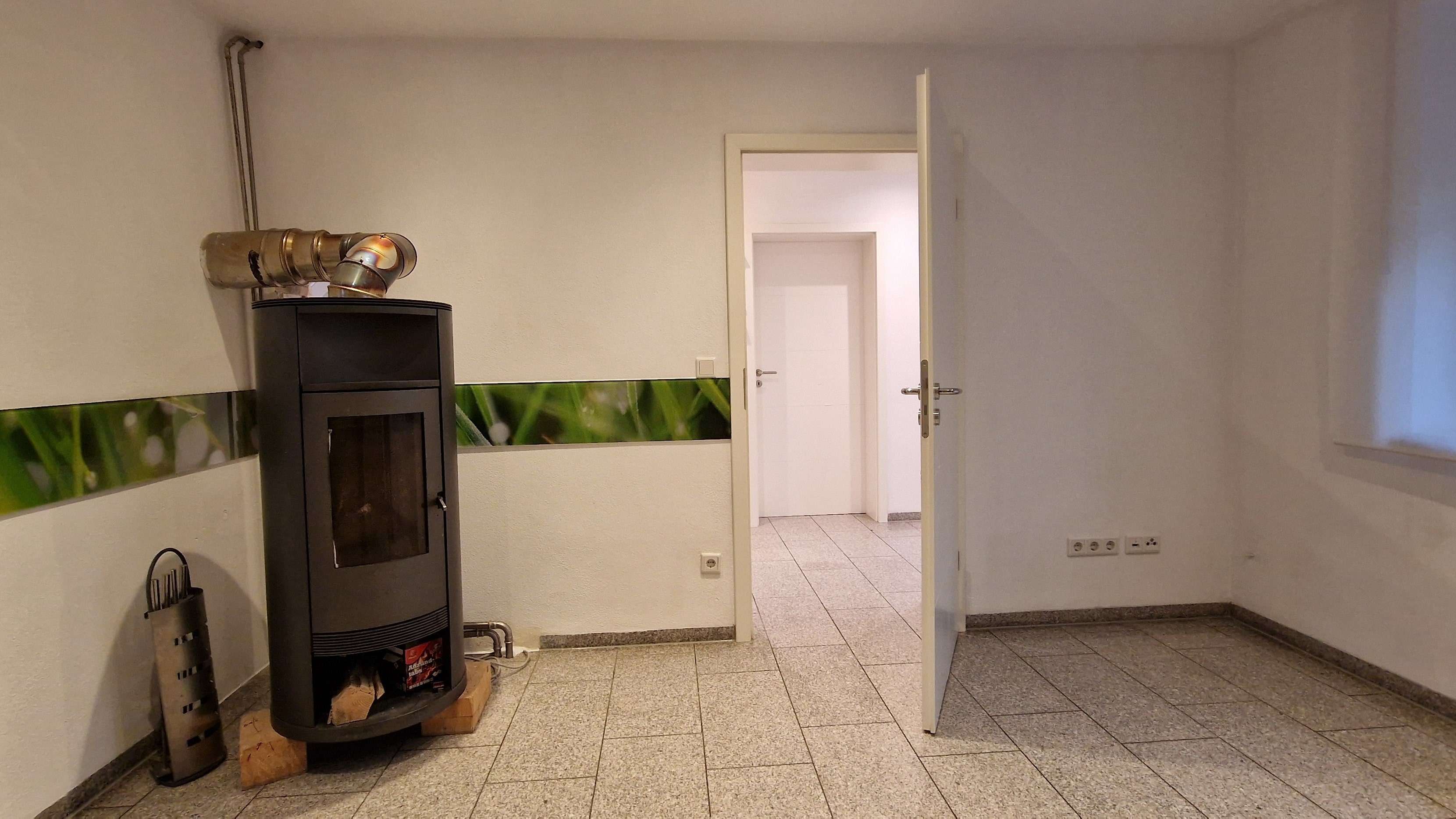 Immobilie in Pöttmes - Außergewöhnliches Einfamilienhaus mit Einliegerwohnung. - Bild 5
