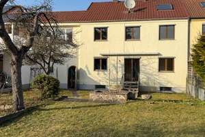 Großer Garten! Reihenmittelhaus mit viel Platz im Grünen – Die vollständige Adresse der Immobilie erhältst du vom Anbieter., 86179 Haunstetten-West, Augsburg – Vorschaubild 5