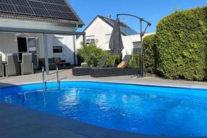 Hochwertig moderniertes EFH, Top-Gartenanl., Pool, Garge+Carport, PV-Anl – Die vollständige Adresse der Immobilie erhältst du vom Anbieter., 91322 Gräfenberg – Vorschaubild 5