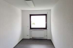 Viel Platz im Reihenmittelhaus mit neuer Wärmepumpe, Garage & Garten – großer Hobbyraum - von Privat – Hegelweg 11, 74357 Bönnigheim – Vorschaubild 17