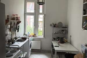 Bezugsfreie Altbauwohnung mit Balkon und Erker in phänomenaler Charlottenburger Lage – Helmholtzstraße 24, 10587 Charlottenburg, Berlin – Vorschaubild 26