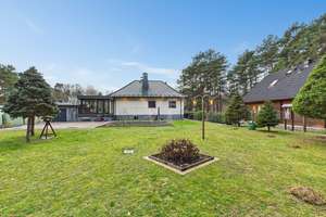 Gepflegtes Einfamilienhaus am Waldrand mit Einliegerwohnung, Ausbaureserve und großzügigem Garten in – Die vollständige Adresse der Immobilie erhältst du vom Anbieter., 15754 Heidesee – Vorschaubild 5