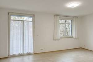 2-Zimmer Wohnung mit Balkon & Blick ins Grüne