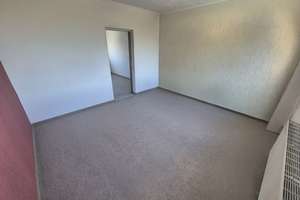 ** Wohn- und Investmentchance: Mehrfamilienhaus mit großem Garten ** – Die vollständige Adresse der Immobilie erhältst du vom Anbieter., 70327 Luginsland, Stuttgart – Vorschaubild 9