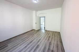 "Top Lage Nürnberg Luitpoldviertel" Charmante 3-Zi-Altbau-ETW in gepflegtem MFH mit Balkon – Die vollständige Adresse der Immobilie erhältst du vom Anbieter., 90461 Glockenhof, Nürnberg – Vorschaubild 8