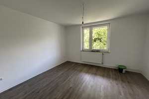 Alles schick gemacht- eine Pracht! – Königsberger Str. 22, 38126 Braunschweig – Vorschaubild 3