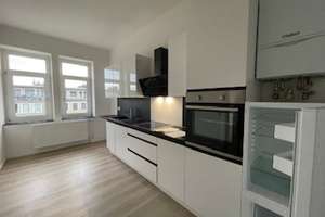 Sanierte  WG-geeignete 2-Zimmer Wohnung im 3. OG in Aachen  – Jülicher Str. 41, 52070 Jülicher Straße, Aachen – Vorschaubild 2