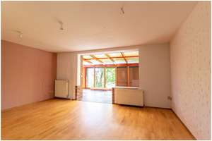Sanierungsbedürftiges Einfamilienhaus - Gemütliches Zuhause für Paare und kleine Familien – Die vollständige Adresse der Immobilie erhältst du vom Anbieter., 22457 Schnelsen, Hamburg – Vorschaubild 7