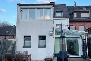 Traumimmobilie!!! Wunderschönes Reiheneckhaus im Herzen von Krefeld Hüls! – Die vollständige Adresse der Immobilie erhältst du vom Anbieter., 47839 Hüls, Krefeld – Vorschaubild 40
