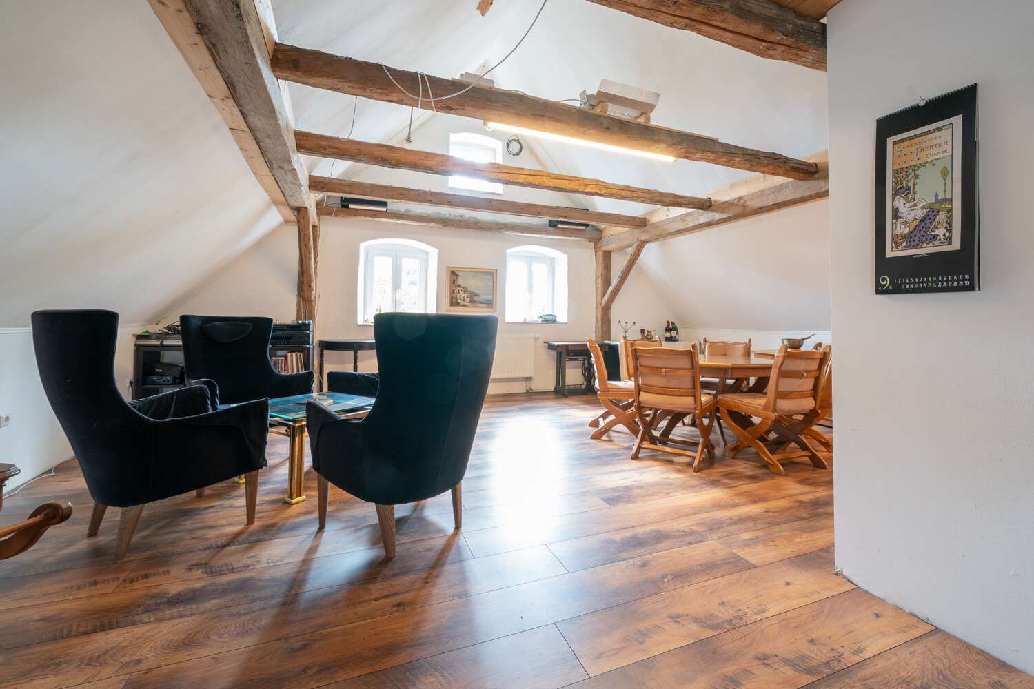 Immobilie in Fünfstetten - Ein Anwesen, das mehr kann! Pferde, Autos oder Hightech - hier haben Sie alle Möglichkeiten - Bild 8