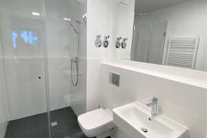 Willkommen in der Parkaue! - vollmöbliertes Single Apartment mit Balkon! – Parkaue 15, 10367 Berlin – Vorschaubild 5