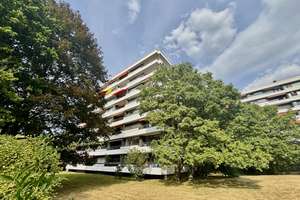 Renovierungschance in Düsseldorf-Lörick: 2-Zimmer-Wohnung mit perfektem Grundriss und TG-Stellplatz