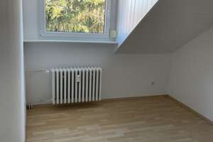 Lichtdurchflutete 3-Zimmer-Dachgeschosswohnung im schönen Mainz Drais – Die vollständige Adresse der Immobilie erhältst du vom Anbieter., 55127 Drais, Mainz – Vorschaubild 9