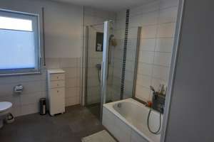 Schöne 4-Zimmer-Doppelhaushälfte in guter Lage mit EBK in Mindelheim – Die vollständige Adresse der Immobilie erhältst du vom Anbieter., 87719 Mindelheim – Vorschaubild 6