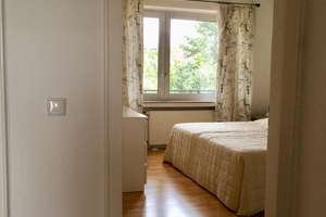 Expats !  - Oberkassel, toller Rheinblick ,  möbl. 2-3 Zimmer-Wohnung  mit gr. Balkon – 40545 Oberkassel, Düsseldorf – Vorschaubild 8