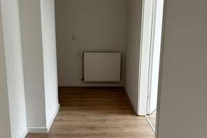 Frisch saniert Wohnen im charmanten Altbau !  / Freshly refurbished living in a charming old buildin – Kreuzstraße 40, 42277 Oberbarmen, Wuppertal – Vorschaubild 4