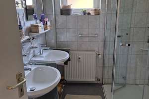 Helle und freundliche 3-Zimmer Wohnung mit Balkon in Neu-Ulm – Die vollständige Adresse der Immobilie erhältst du vom Anbieter., 89231 Neu-Ulm – Vorschaubild 4