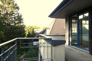 Mit Blick ins Grüne - 2 ZW mit Dachterrasse in HH-Marienthal zu verkaufen
