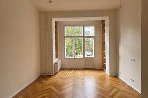 Bezugsfreie und Helle Wohnung nahe Hohenzollerndamm mit 3,5m Deckenhöhe und französischem Balkon – Die vollständige Adresse der Immobilie erhältst du vom Anbieter., 14193 Schmargendorf, Berlin – Vorschaubild 1