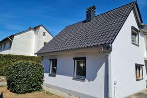 Traumhaftes 1 Familien Haus freistehend mit großem Garten in Gelnhausen – Die vollständige Adresse der Immobilie erhältst du vom Anbieter., 63571 Gelnhausen – Vorschaubild 2