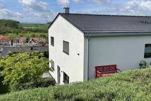 Traumhaftes hochwertiges Einfamilien-Haus mit 8 Zimmern - toller ruhiger Lage mit Aussicht – 72663 Großbettlingen – Vorschaubild 2