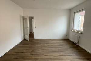 Frisch sanierte 4-Raum-Wohnung mit Balkon! – Oebisfelder Straße 7, 39126 Rothensee, Magdeburg – Vorschaubild 5
