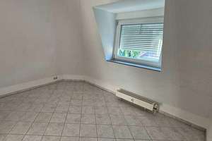 Schicke 3 Zimmer Wohnung im Dachgeschoss mit Balkon – Deubener Straße 33, 1159 Löbtau-Süd, Dresden – Vorschaubild 15