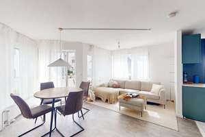 Renovierte 2,5-Zimmer-Wohnung mit Süd-Balkon, Einbauküche und TG-Stellplatz in Stuttgart-Möhringen