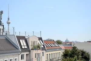 Exklusive Dachgeschosswohnung mit zwei Balkonen in zentraler Lage – Choriner Straße 51, 10435 Prenzlauer Berg, Berlin – Vorschaubild 12
