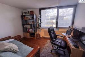 Property thumbnail 9