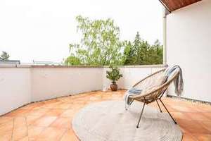 Helle modernisierte Maisonette mit Dachterrasse