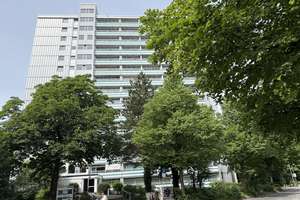 Spektakulärer Weitblick
Vermietetes 1-Zimmer-Apartment
am Elbe-Einkaufszentrum
