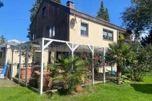 Welzheim: Ein Haus mit viel Platz für die Familie, auf großem Grundstück! – Die vollständige Adresse der Immobilie erhältst du vom Anbieter., 73642 Welzheim – Vorschaubild 1