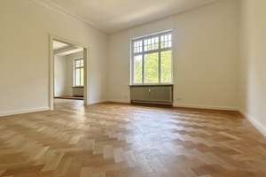 Ein Altbau für neue Geschichten! 5-Zimmer-Wohnung mit Balkon – 63067 Ledermuseum, Offenbach am Main – Vorschaubild 2
