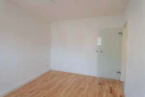 Modernisierte 3-Zimmer-Wohnung in Karlsruhe – Oberkirchfeldstraße 30, 76135 Beiertheim-Bulach, Karlsruhe – Vorschaubild 8