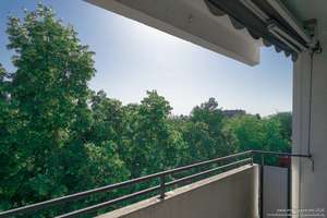 Selbstnutzung oder Kapitalanlage? Großzügige Vierzimmer-Wohnung mit Balkon im Zentrum von Brackwede – Die vollständige Adresse der Immobilie erhältst du vom Anbieter., 33647 Brackwede, Bielefeld – Vorschaubild 5