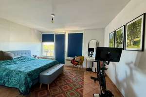 Mediterrane Dachgeschosswohnung mit zwei Balkonen, Einbauküche und Tiefgaragenplatz – Waisenhausgasse 7, 50676 Altstadt/Süd, Köln – Vorschaubild 10