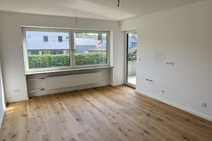 Komplett saniert: 3 Zimmer, Echtholzparkett, großer Balkon, Wärmempumpe - provisionsfrei – 85356 Freising – Vorschaubild 2
