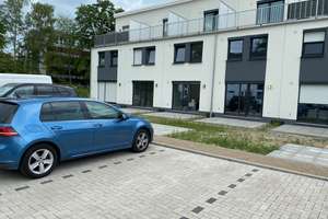 Neubausiedlung: attraktives 4,5-Zimmer-Reihenhaus in schöner Lage mit Garten & sw. Dachterrasse – Helene-Knorr Straße 76, 28259 Kirchhuchting, Bremen – Vorschaubild 2