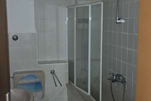 4 Zimmer-Wohnung mit zwei tollen Balkonen im Murmelbachtal  zu vermieten. – Winterbergstraße 7, 42289 Heckinghausen, Wuppertal – Vorschaubild 4