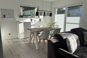 Moderner Wohntraum auf einer Ebene – Neuwertiger Bungalow (Bj. 2022) – Walderstraße 11/1, 72505 Krauchenwies – Vorschaubild 11